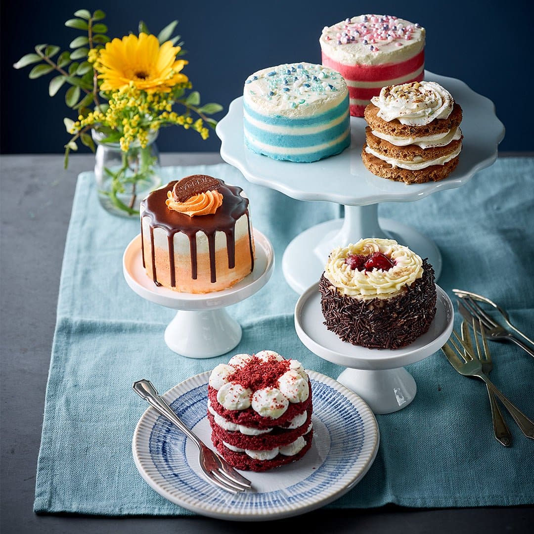 Good Bake Mini Mini Baked Goods Black Forest Mini Cakes